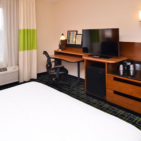Holiday Inn Express Princeton By Ihg Exterior photo