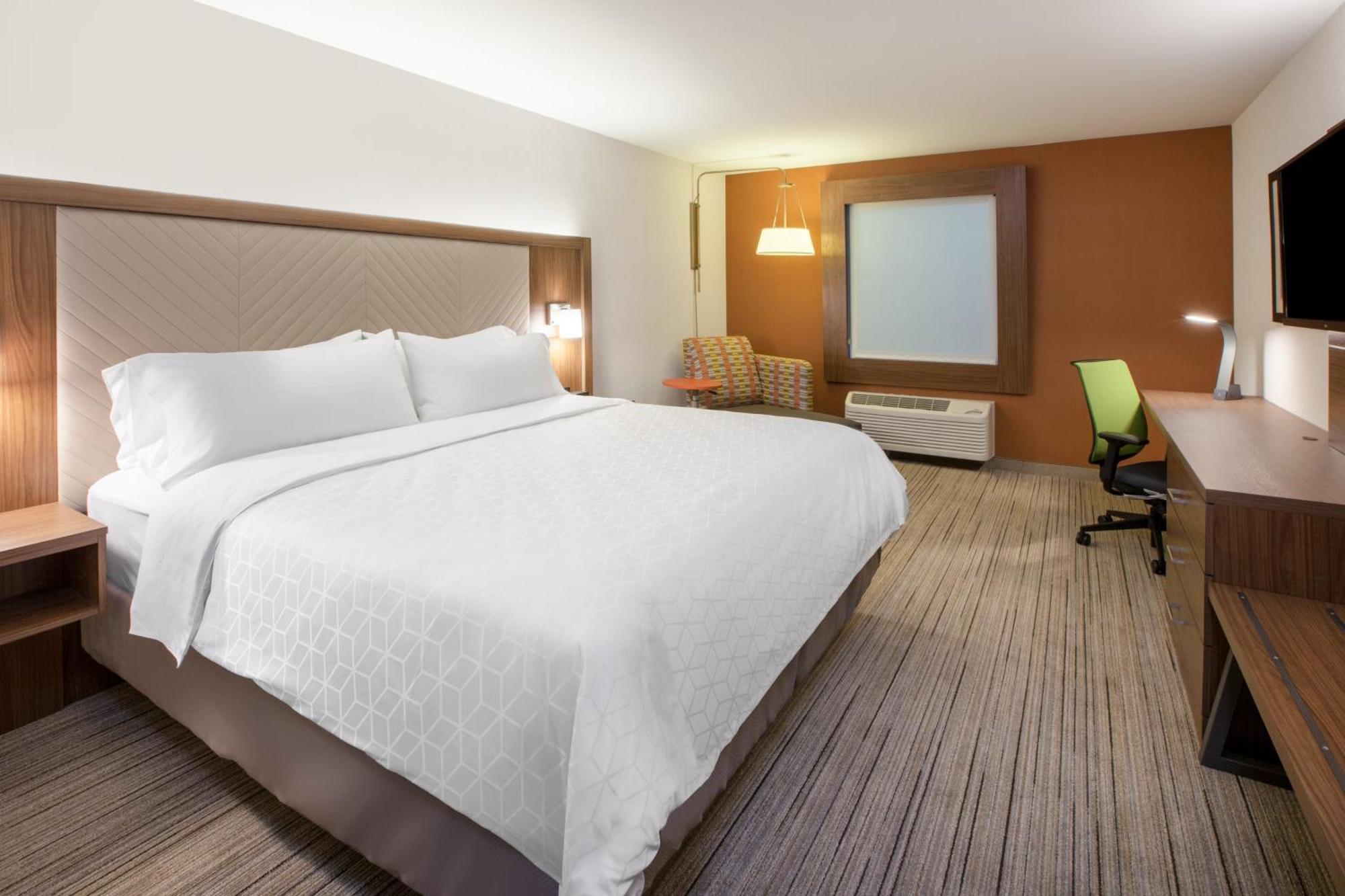 Holiday Inn Express Princeton By Ihg Exterior photo