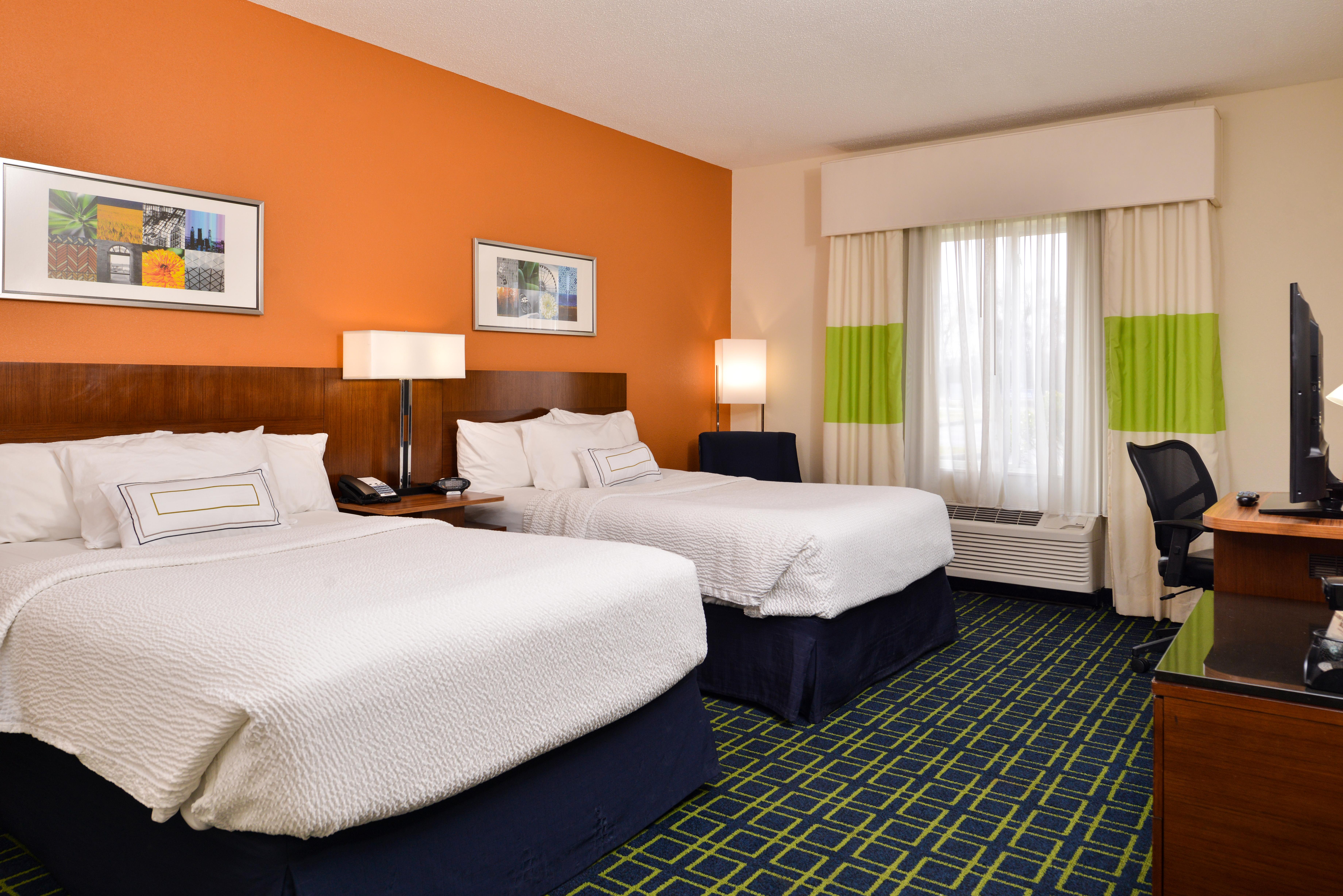 Holiday Inn Express Princeton By Ihg Exterior photo